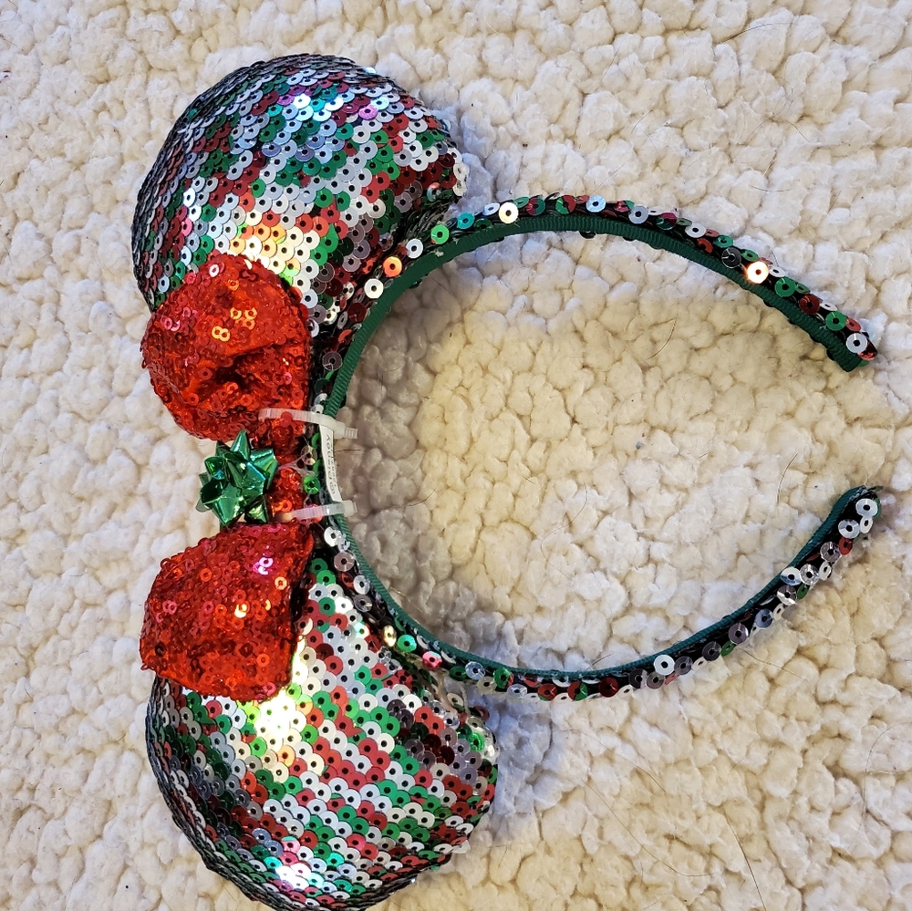 Christmas mini mouse ears